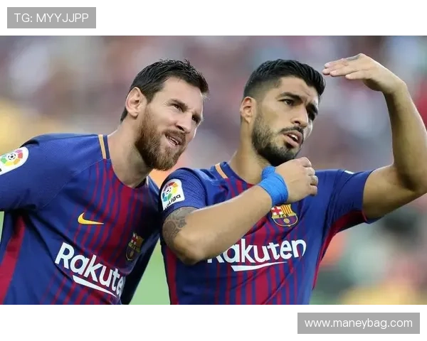 梅西携新队友闪耀赛场 巴萨与皇马激战成焦点引关注