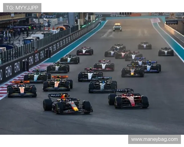 F1新赛季揭幕车队格局生变顶级车手争冠白热化引爆全球关注