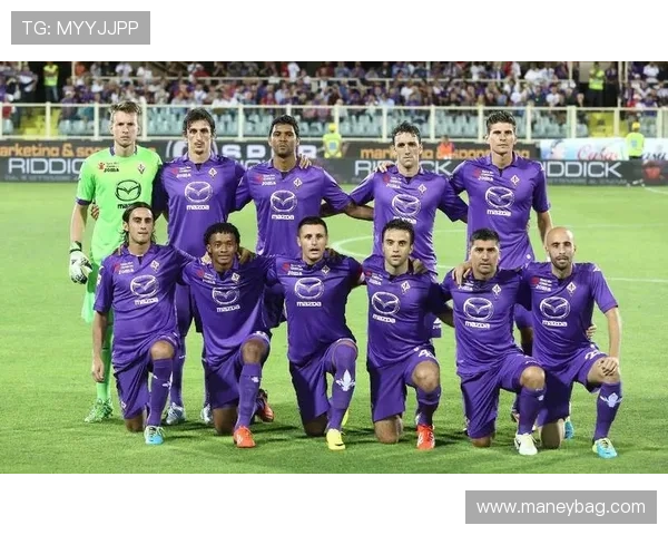 佛罗伦萨足球俱乐部的历史传承与现代辉煌发展之路