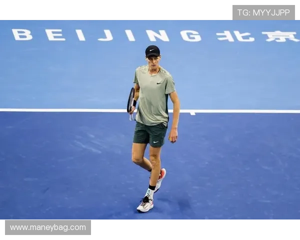 网球历史新篇章：2025年四大满贯冠军争夺战激烈展开