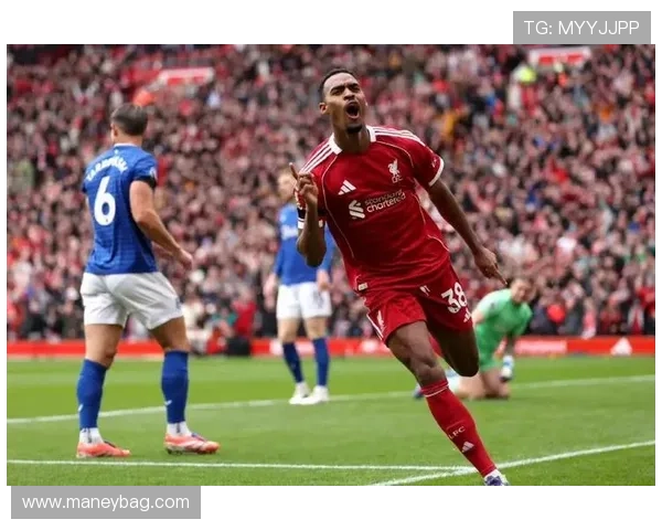 英超赛季再掀风云 曼联利物浦热刺纷纷迎战强敌争四激烈